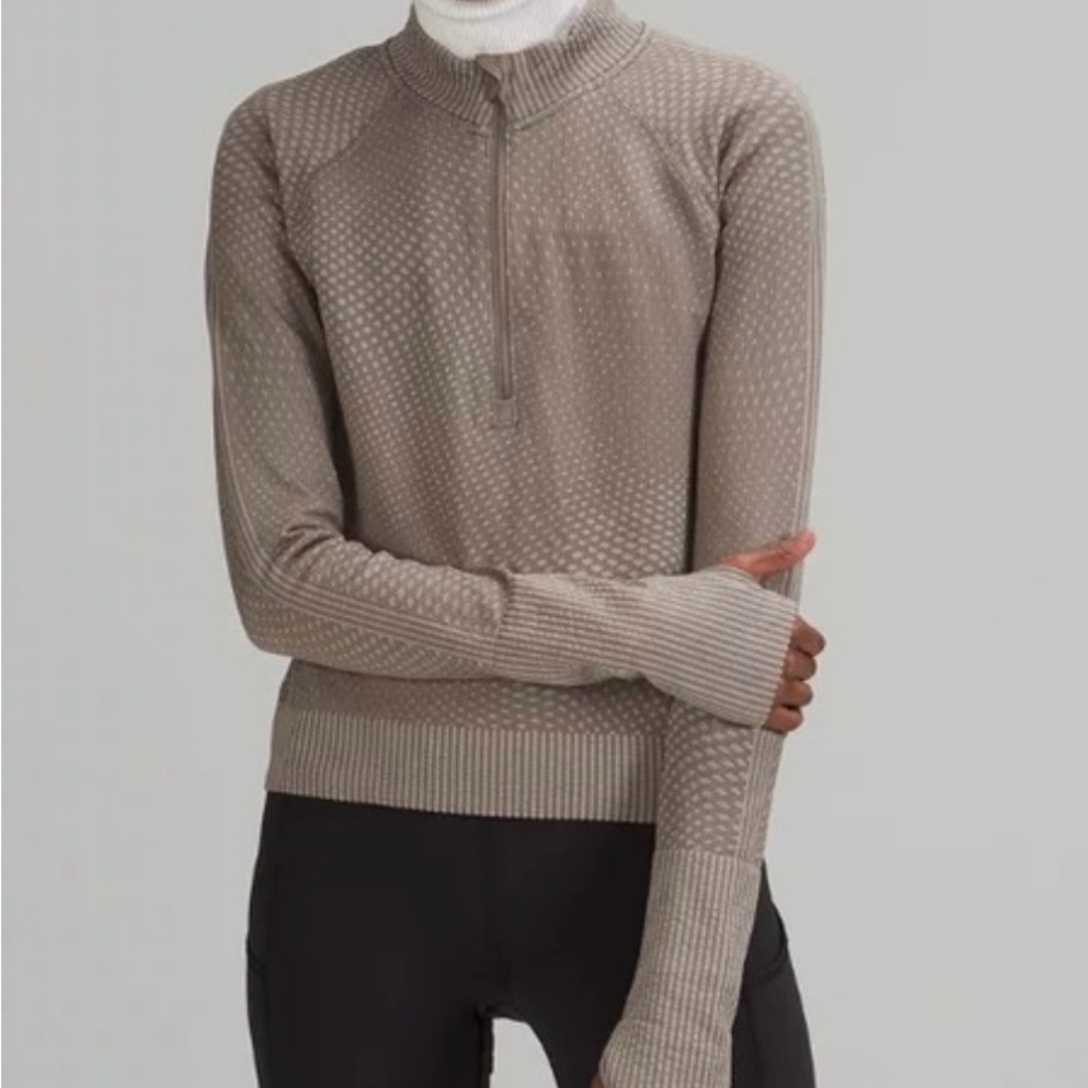 Lululemon Athletica Taupe Long Sleeve Top with front zip